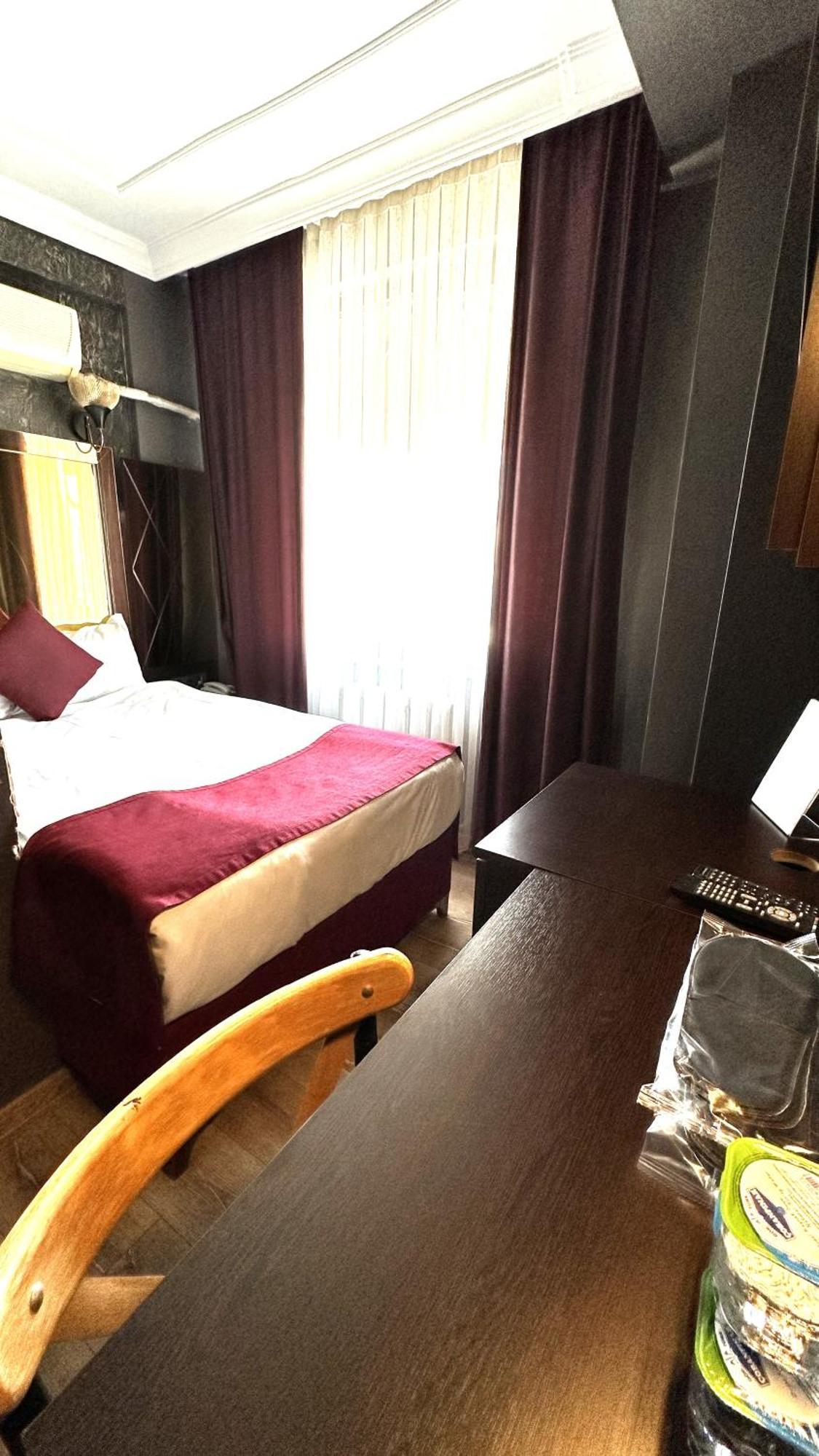 Atesde Dustu Salvara Otel İstanbul Dış mekan fotoğraf