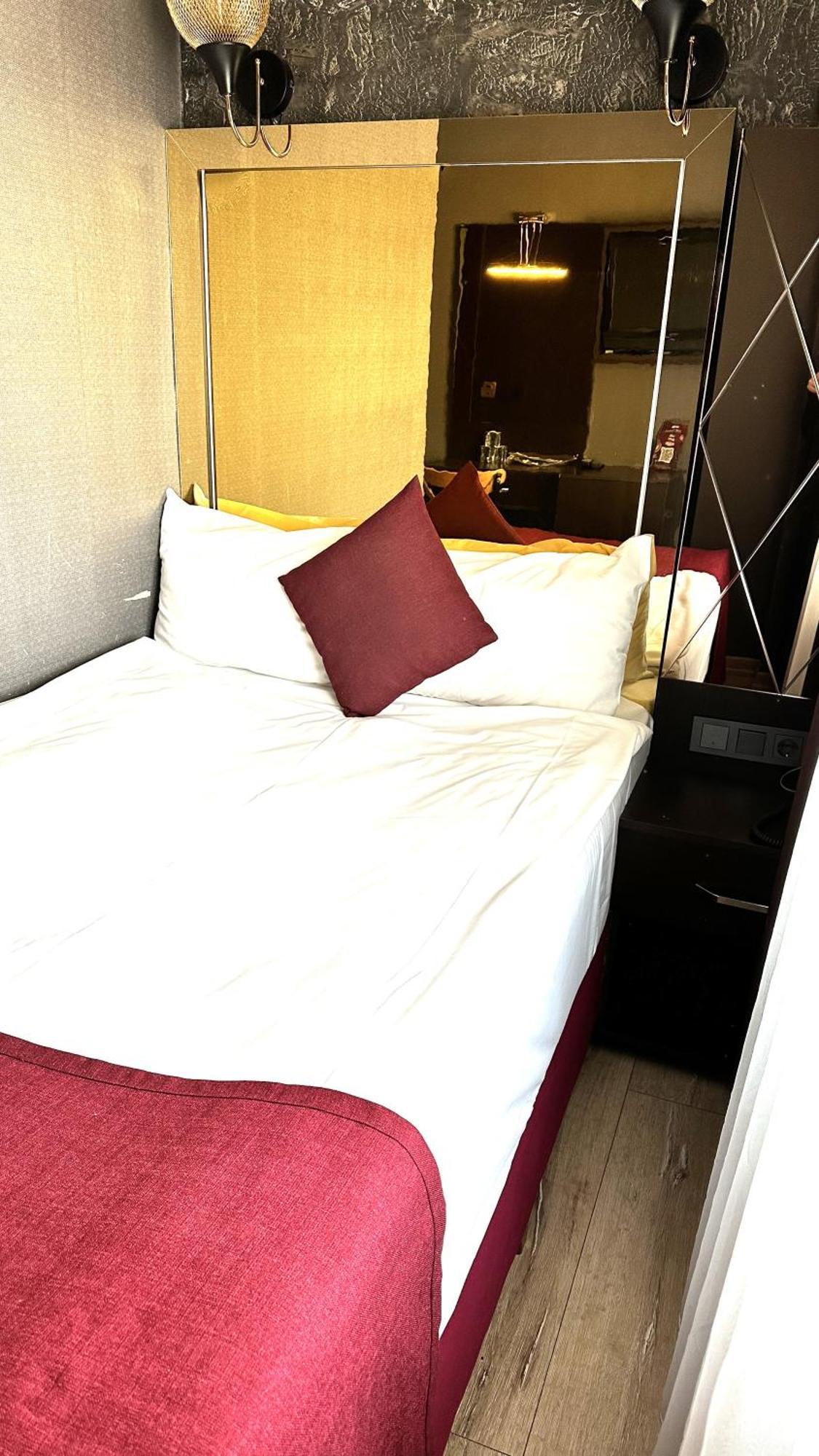 Atesde Dustu Salvara Otel İstanbul Dış mekan fotoğraf